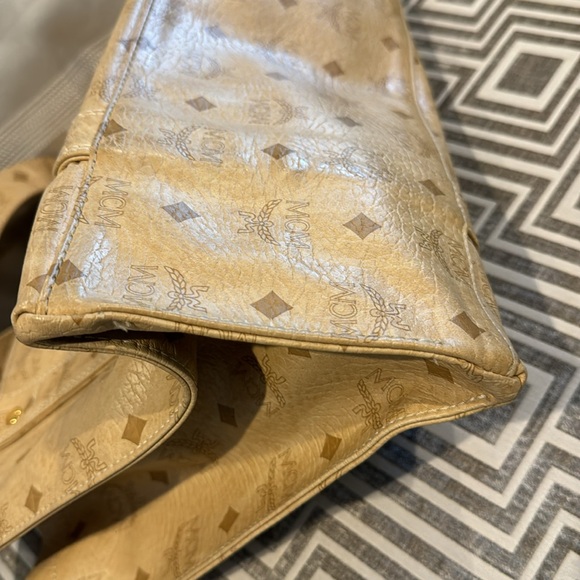 MCM Pre loved in great condition shoulder/ Crossbody Bag with top zipper. - Picture 10 of 17